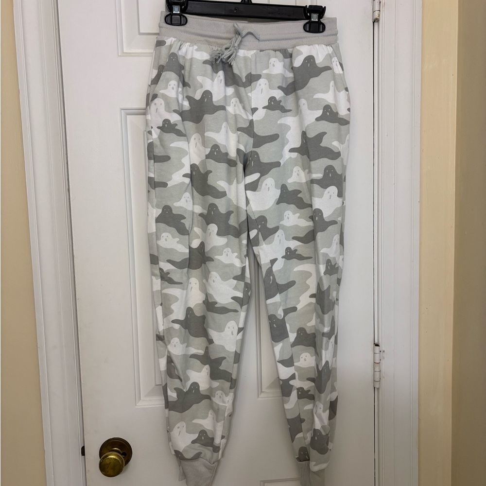 Ghost pattern jogger pants